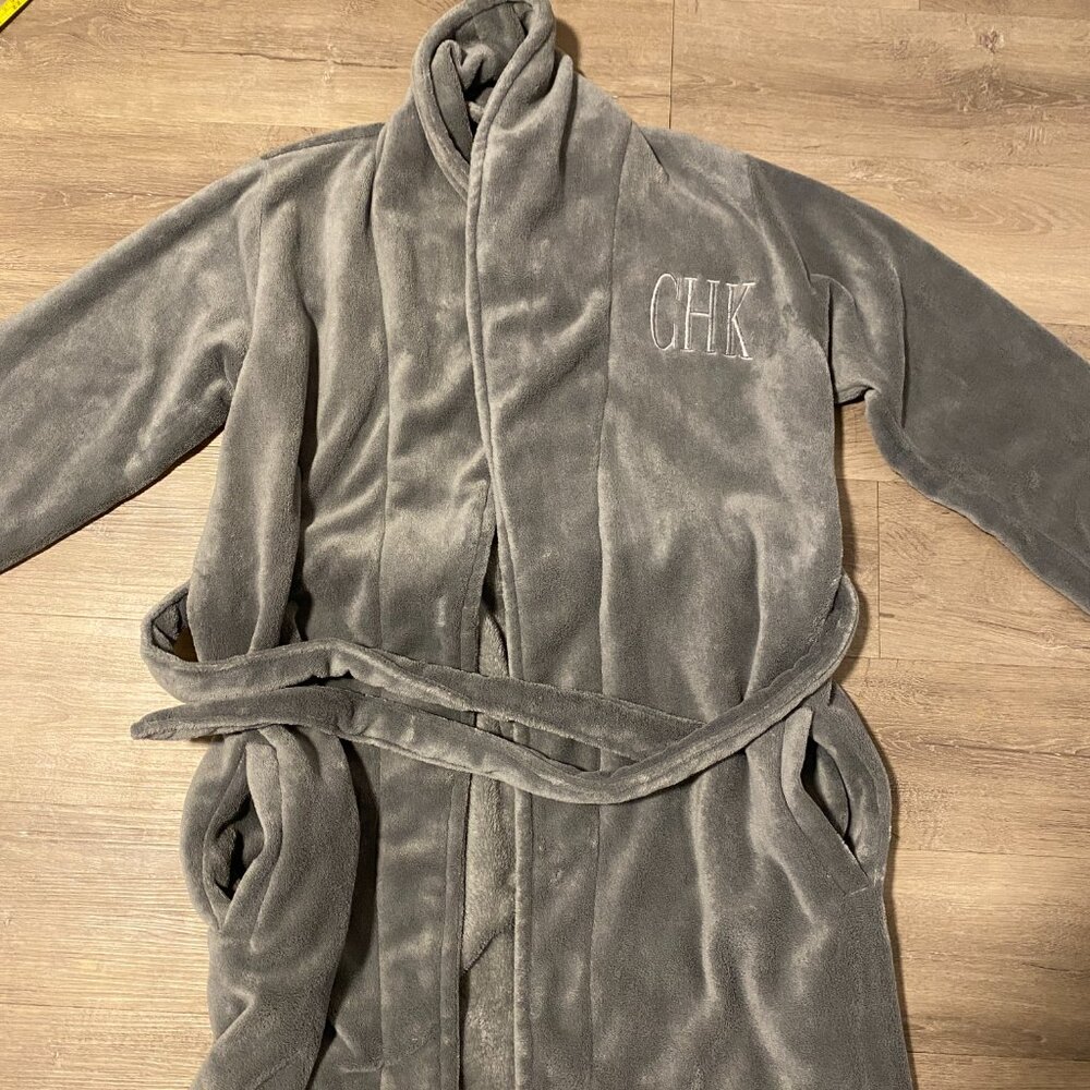 Restoration Hardware Luxury Plush Robe, Gray (Size L)